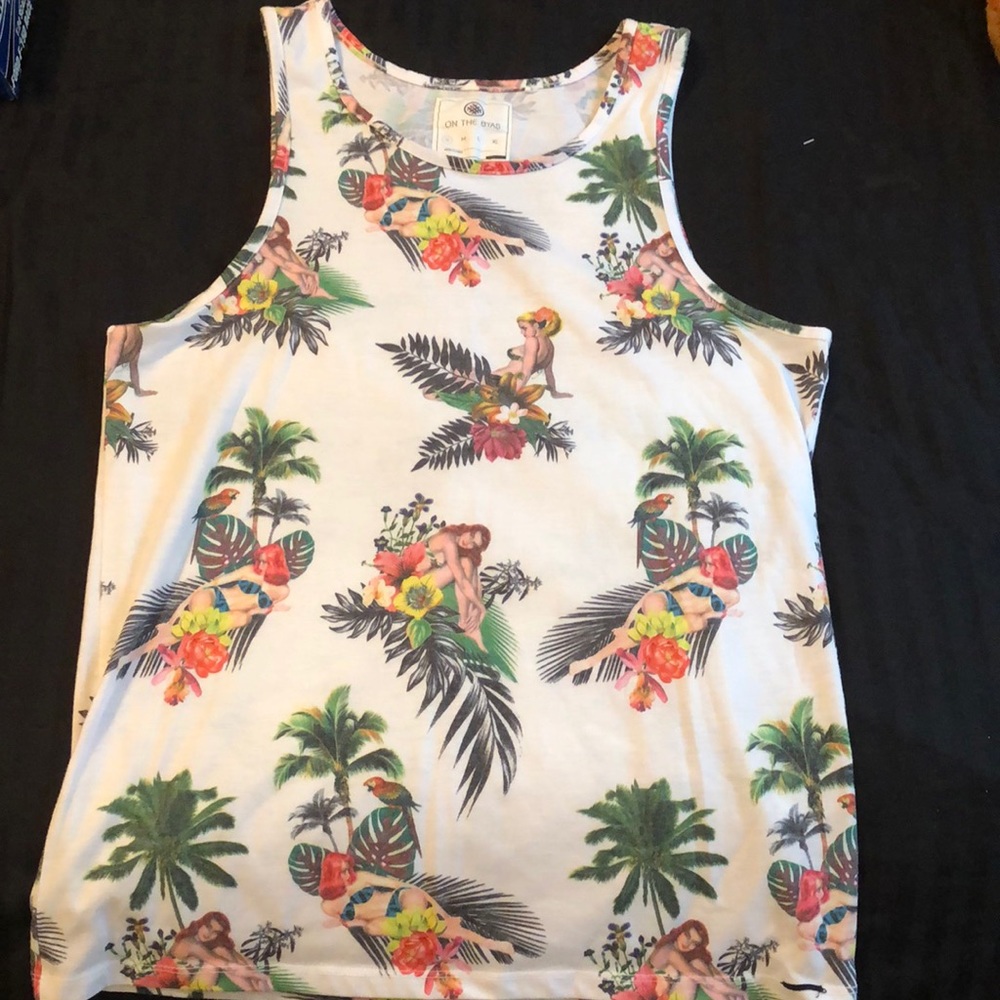 On the Byas Men’s Hawaiian print tank